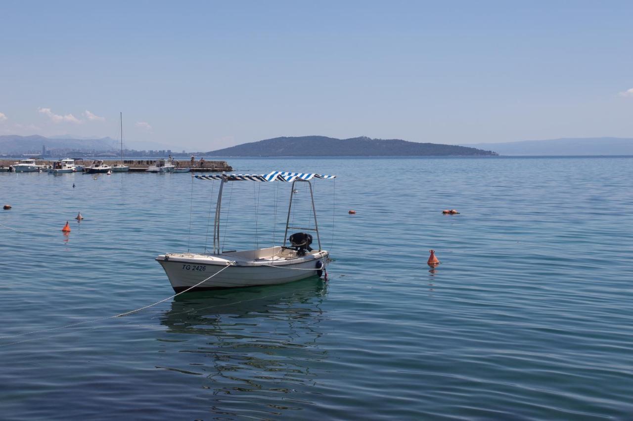 Amaizing Near Airport Kaštel Štafilić